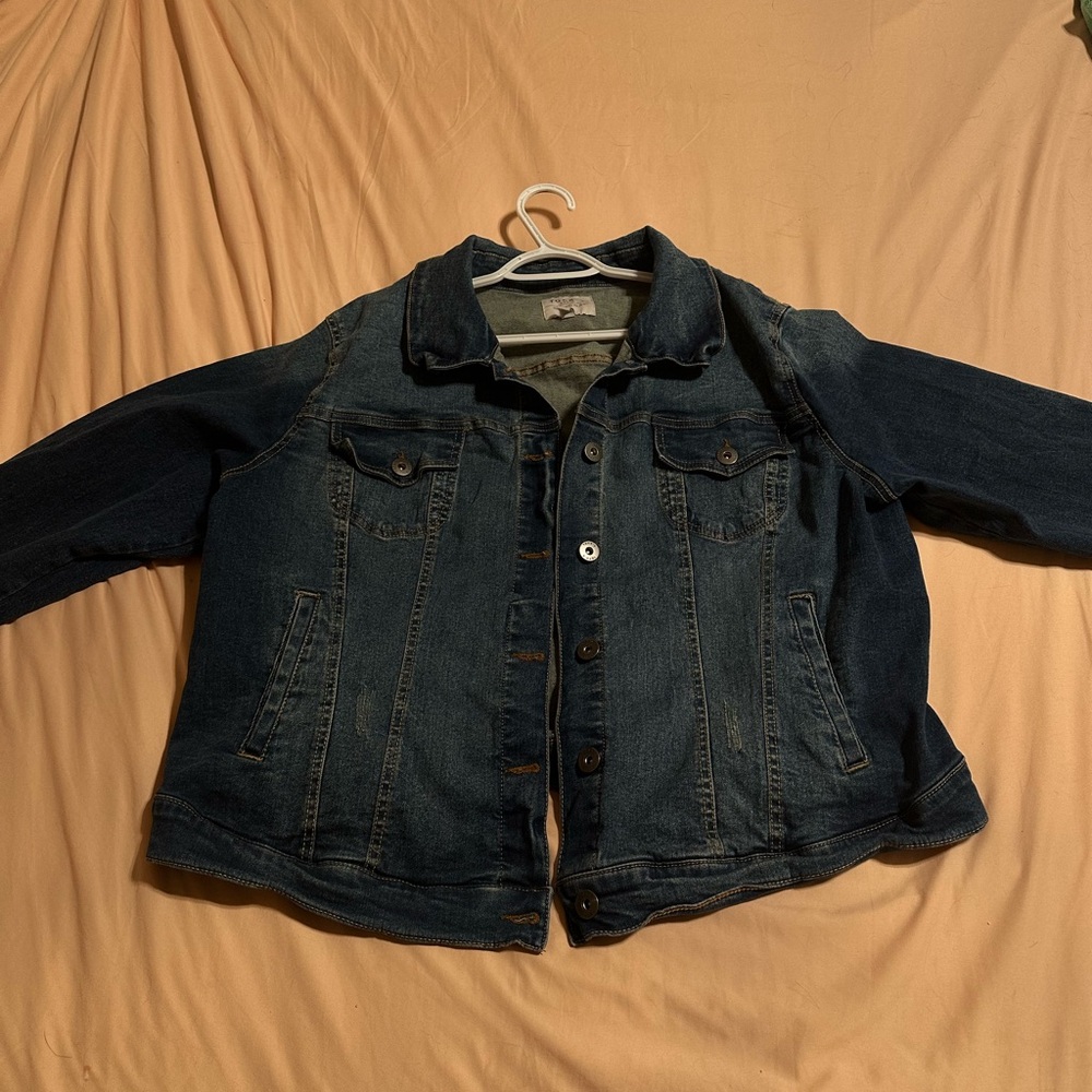 Torrid Denim Women's Classic Blue Jean Jacket - Picture 2 of 4